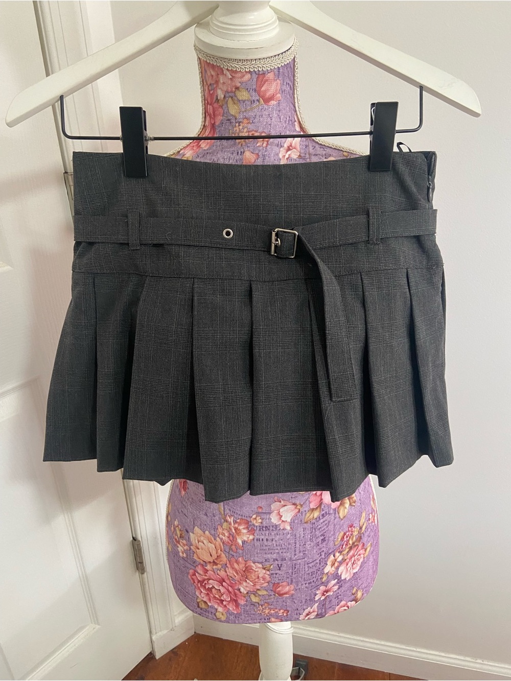 Zara plaid gray mini skirt shorts skirt XS